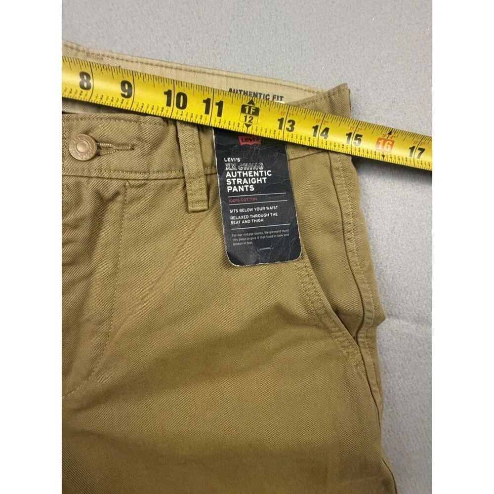 Levi's XX Chino Relaxed Fit Twill Chino Pants Tan Straight Leg Pockets 28